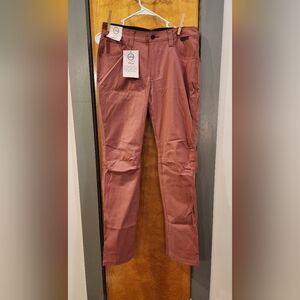 Women's Wrangler All Terrain Gear Pants Size 8 slim fit mid rise